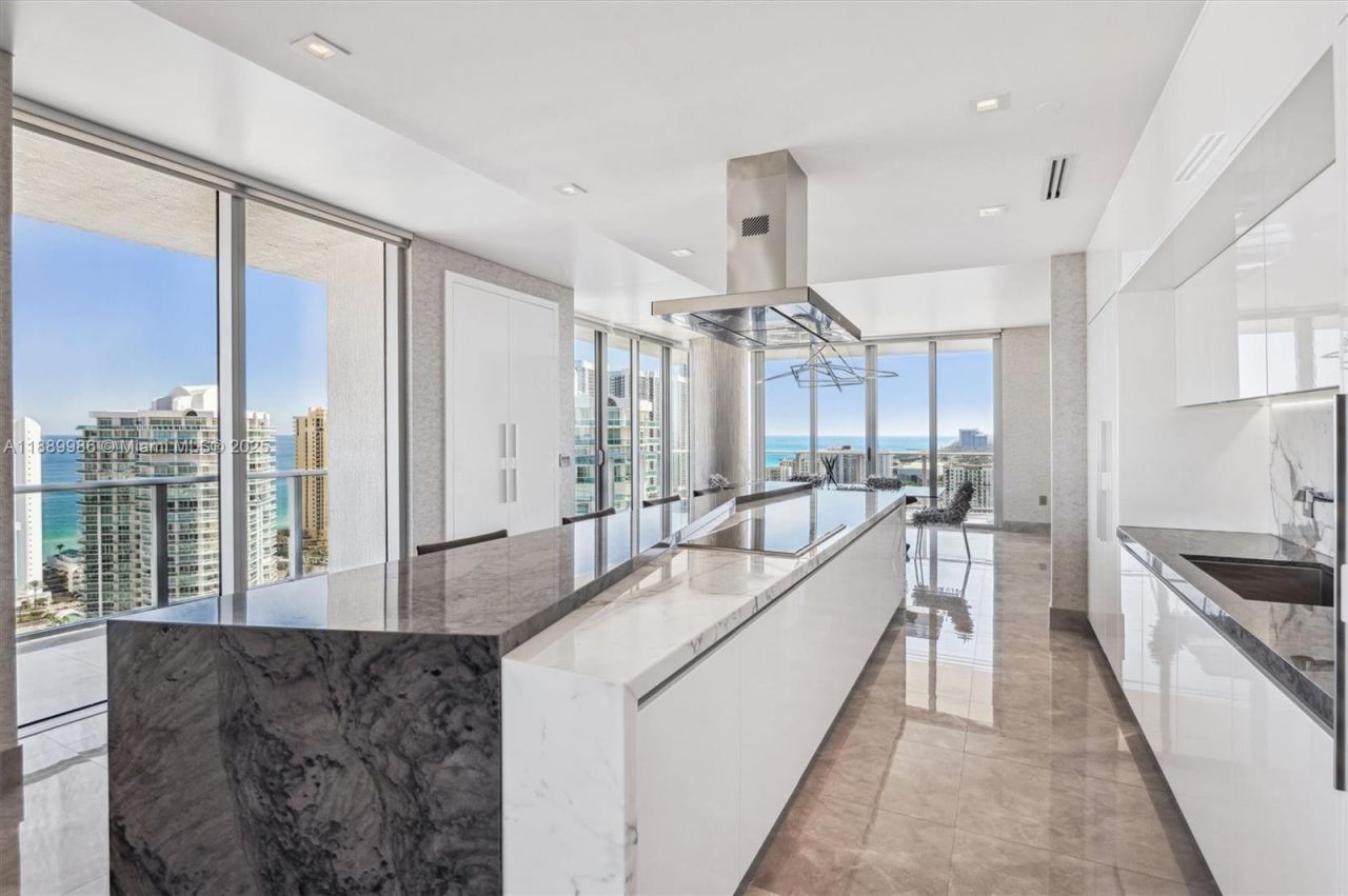 330 Sunny Isles Blvd, Unit 5-UPH04, Sunny Isles Beach, FL 33160 Photo