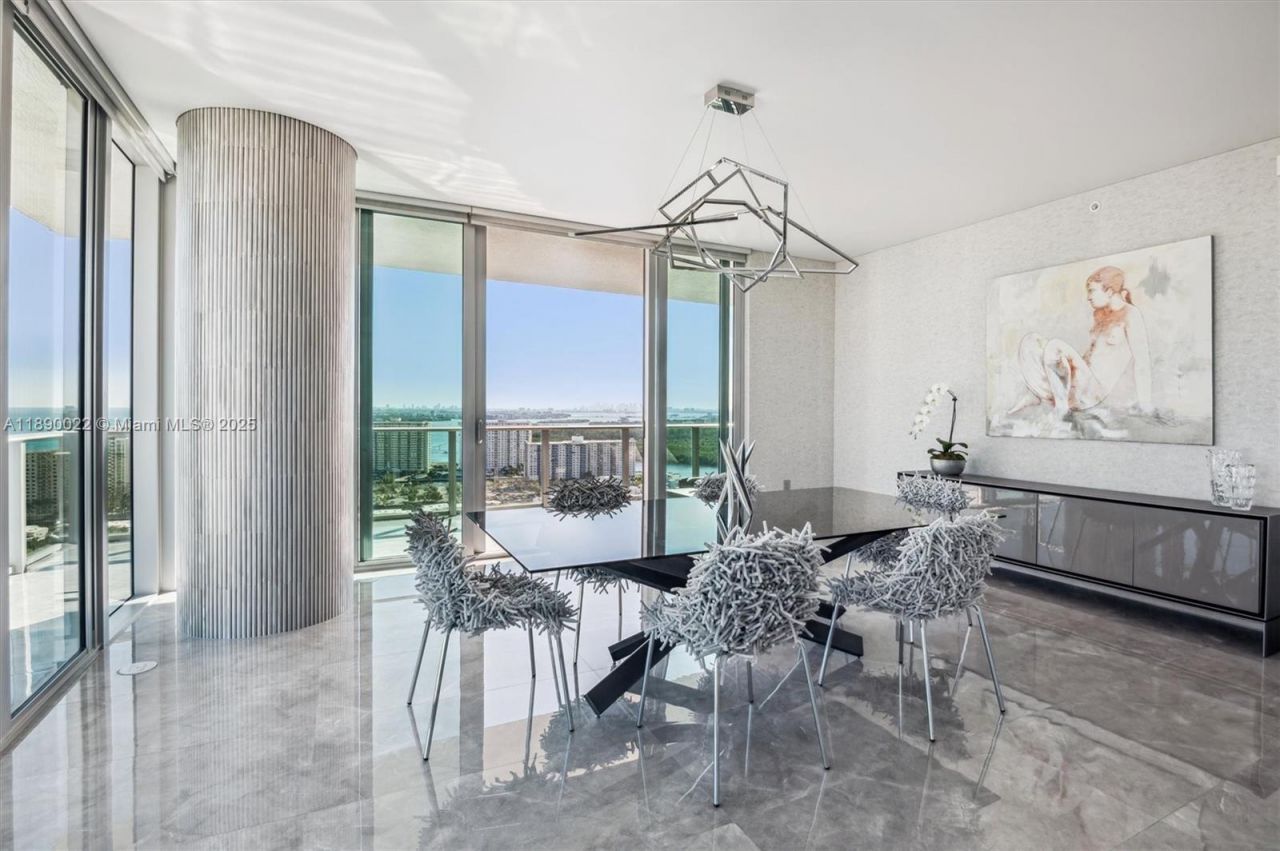 330 Sunny Isles Blvd, Unit 5-UPH04, Sunny Isles Beach, FL 33160 Photo
