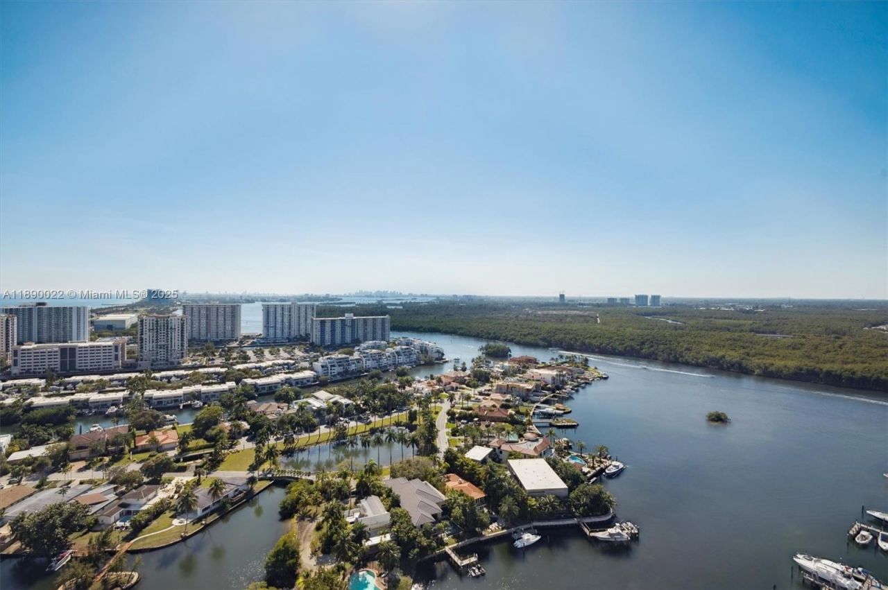 330 Sunny Isles Blvd, Unit 5-UPH04, Sunny Isles Beach, FL 33160 Photo