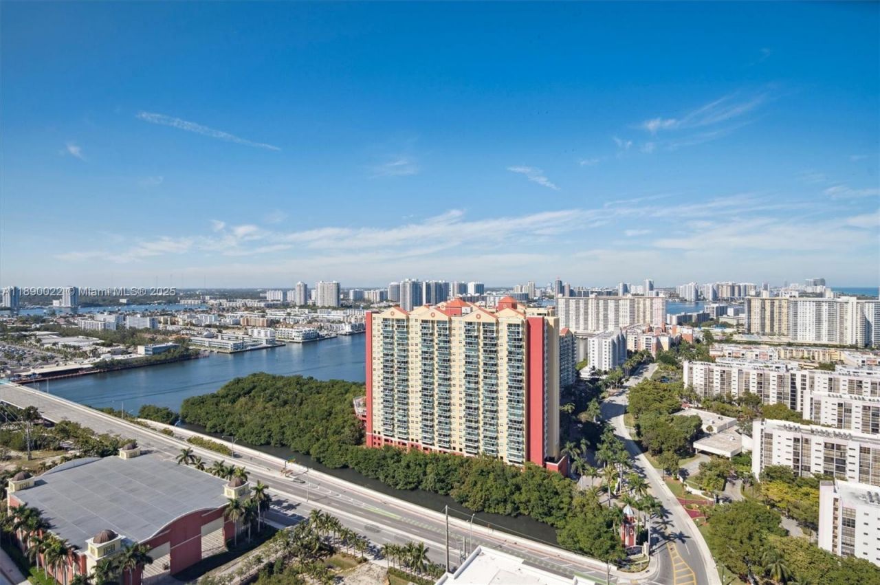 330 Sunny Isles Blvd, Unit 5-UPH04, Sunny Isles Beach, FL 33160 Photo