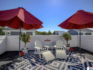 1903 S 7th Street, Omaha, NE 68108