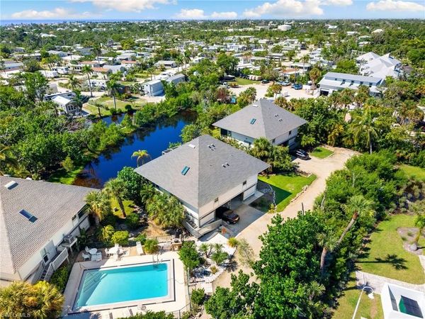 1039 Beach RD, Unit 104, SANIBEL, FL 33957