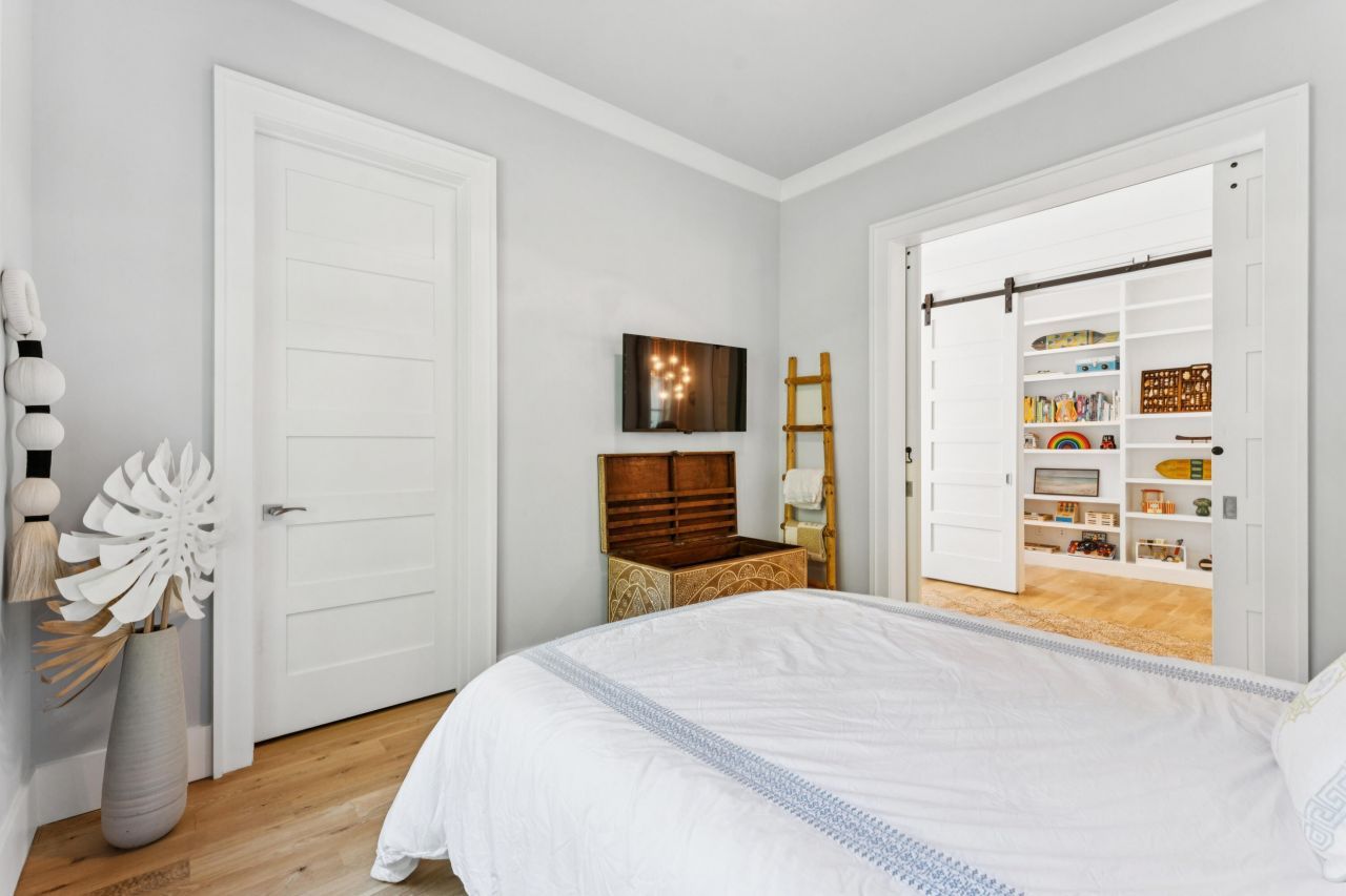 1142 Fulton Hall Lane Photo 15