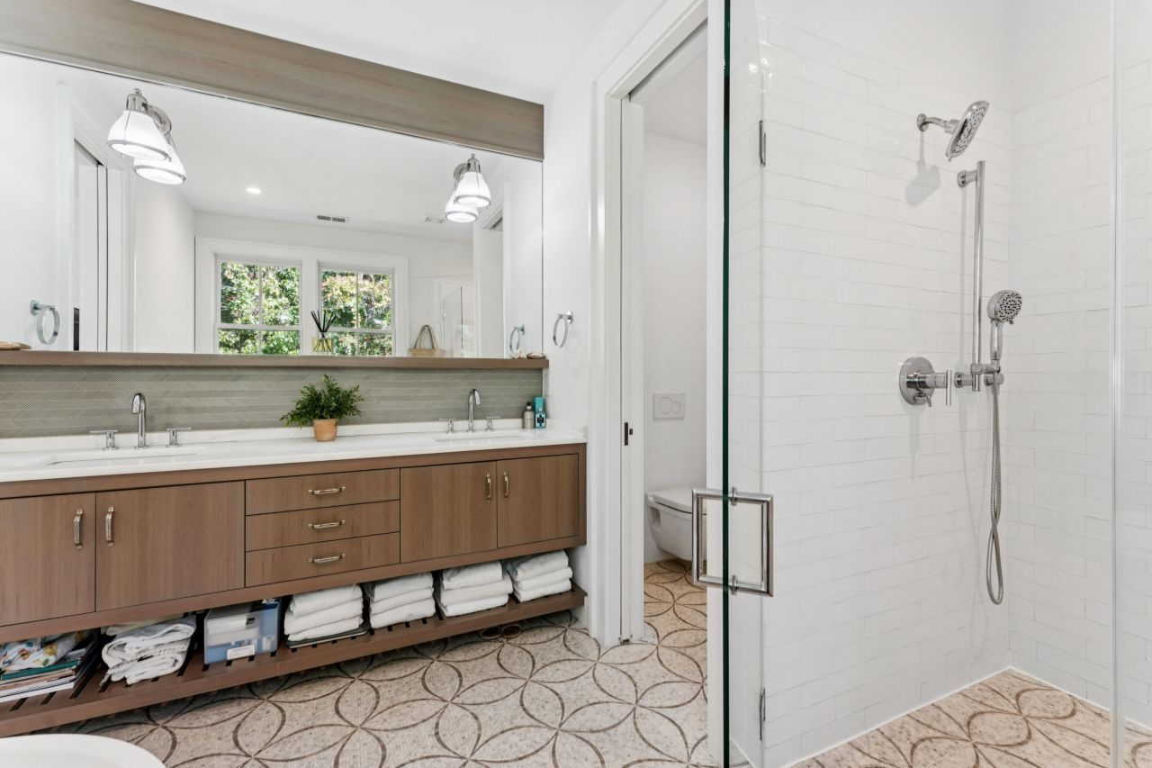 1142 Fulton Hall Lane Photo 22