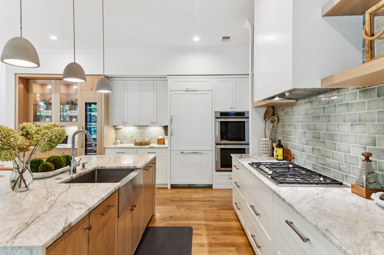 1142 Fulton Hall Lane Photo 5