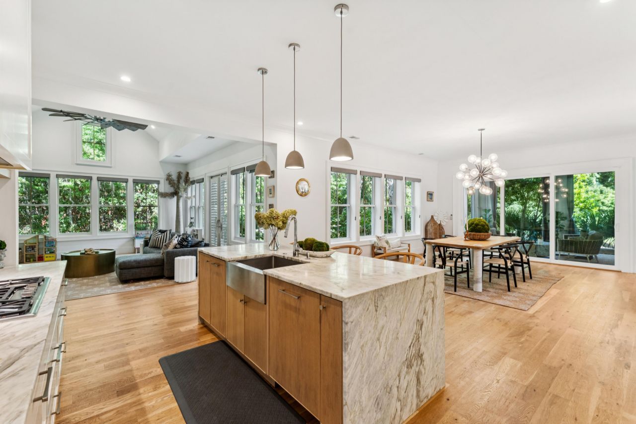 1142 Fulton Hall Lane Photo 6