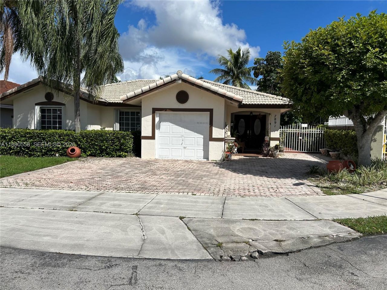 7891 SW 162nd Ct, Miami, FL 33193 Photo