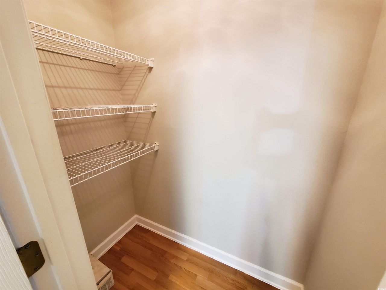 4391 Daphne Ln. Photo 11