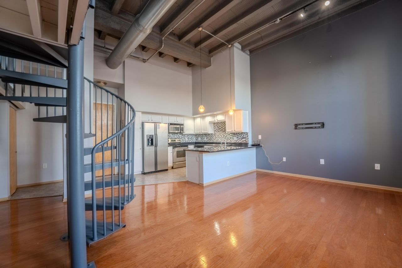 110 N 3rd Street, Unit 606, Columbus, OH 43215 Main Photo