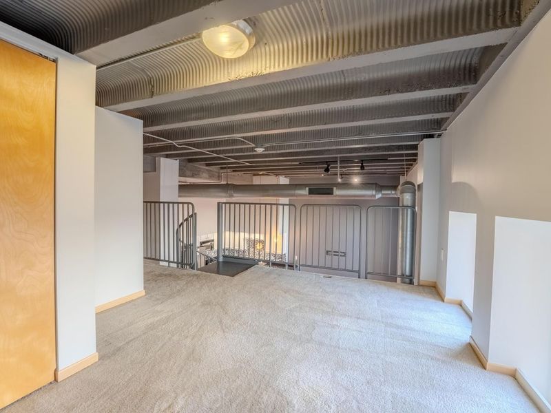 110 N 3rd Street, Unit 606, Columbus, OH 43215 Photo 16