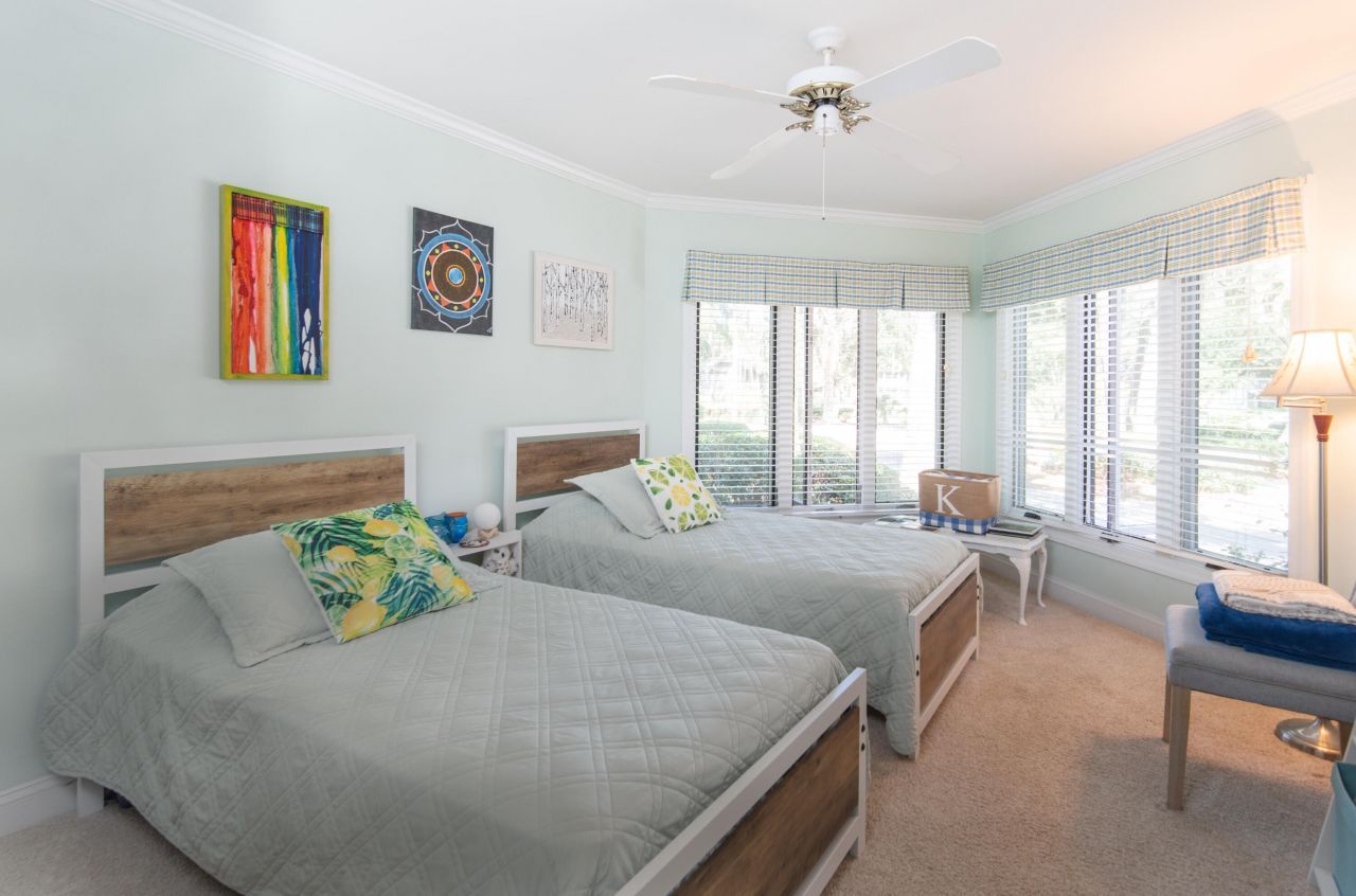 4679 Tennis Club Lane Photo 15