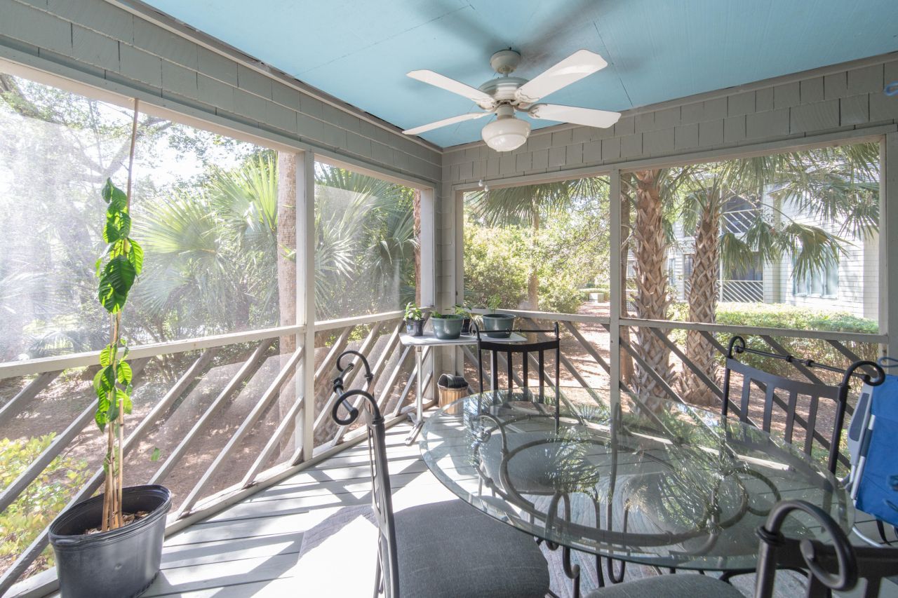 4679 Tennis Club Lane Photo 16