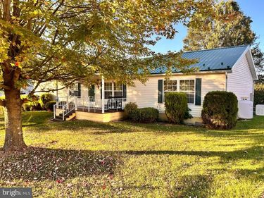 106 MOUNTAIN AVENUE, WOODWARD, PA 16882