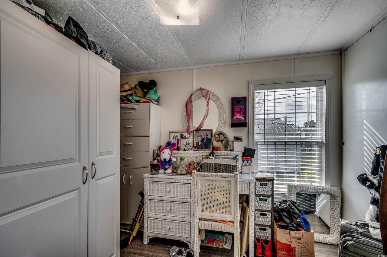 1505 Gardenia Ave. Photo 17