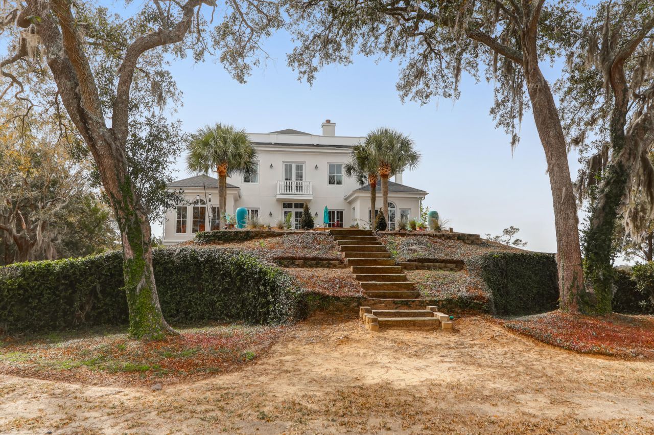 5504 Stonoview Drive Photo 6