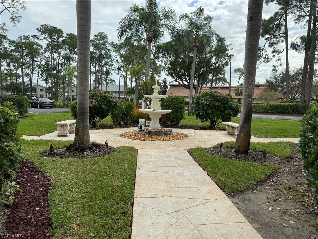 605 Augusta Blvd, Unit 14, Naples, FL 34113 Photo