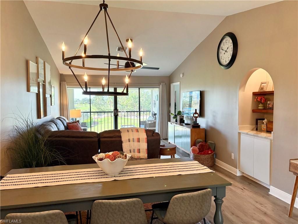 605 Augusta Blvd, Unit 14, Naples, FL 34113 Photo