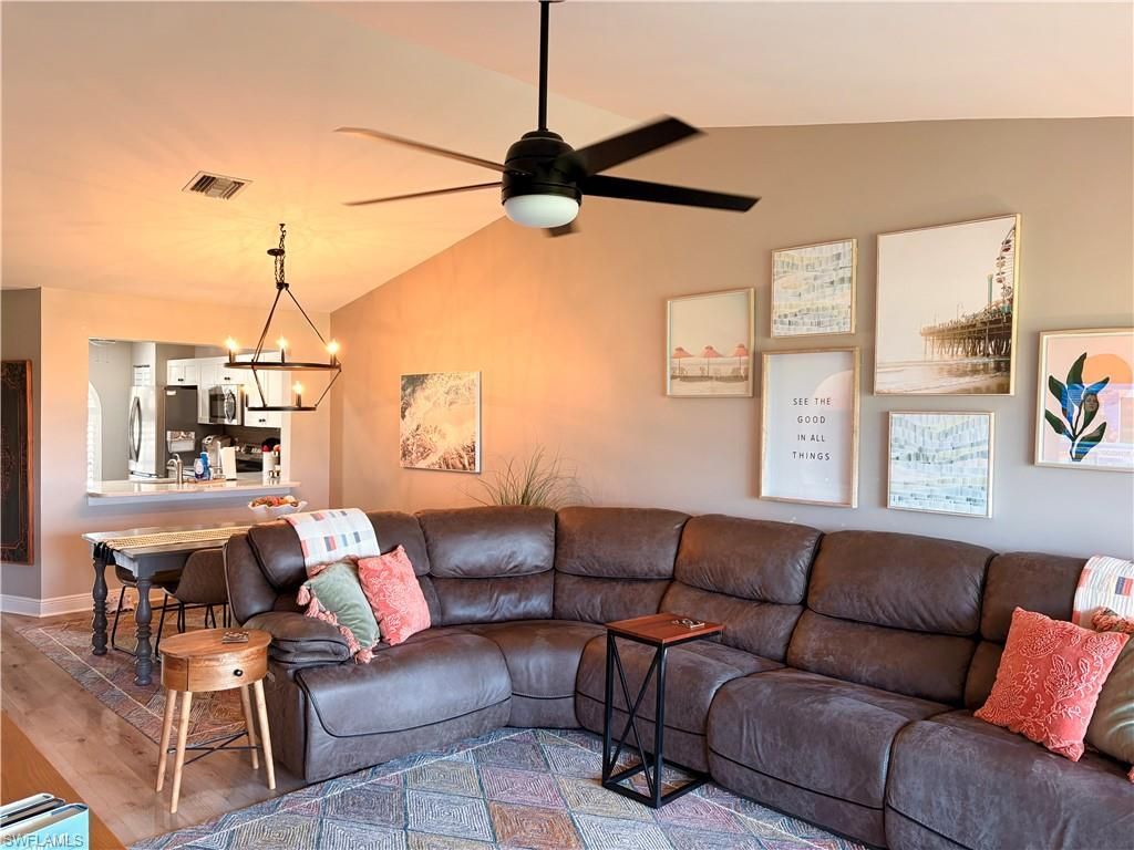 605 Augusta Blvd, Unit 14, Naples, FL 34113 Photo