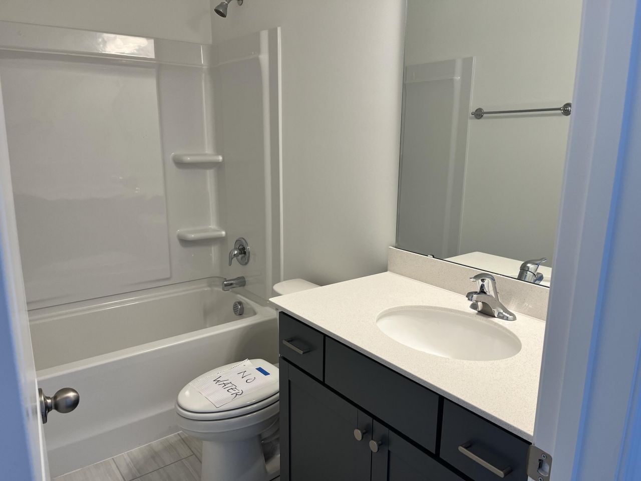 221 Creek Pointe Drive Photo 11