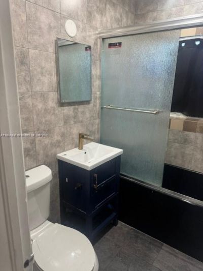 740 NW 42nd St, Miami, FL 33127 Photo