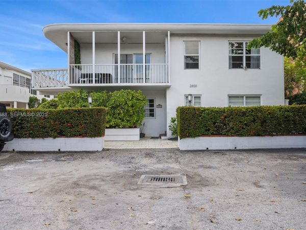 2858 Pine Tree Dr, Unit 5, Miami Beach, FL 33140