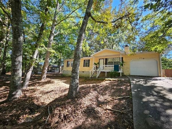 8947 TWEEDDALE Drive, Winston, GA 30187