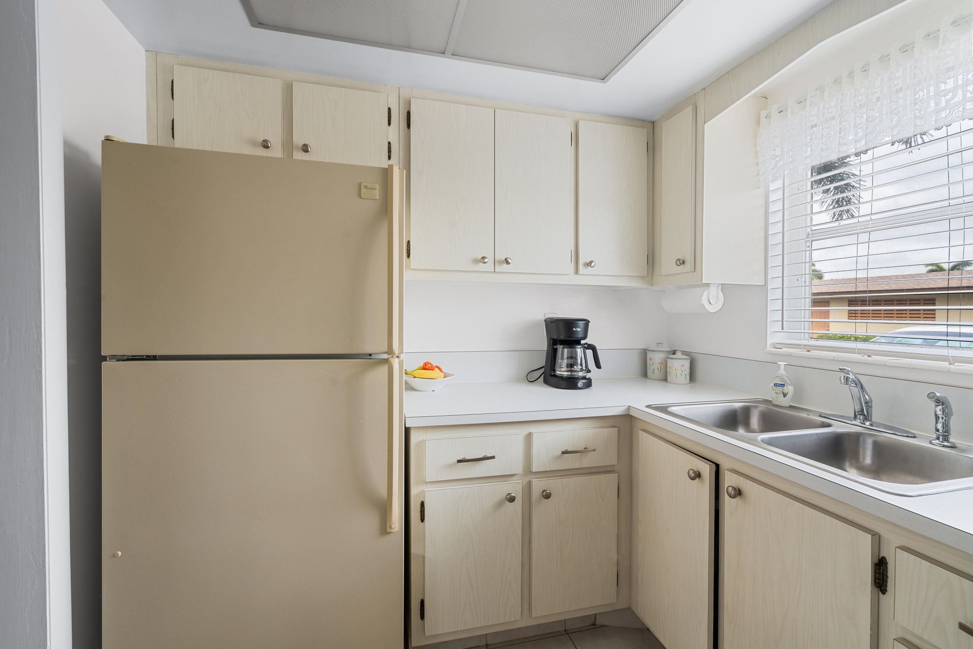 2832 W Crosley Drive, Unit E, West Palm Beach, FL 33415 Photo