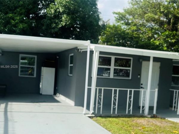 1897 Rutland St, Opa-Locka, FL 33054