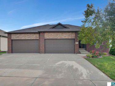 6010 S 97th Street, Lincoln, NE 68507