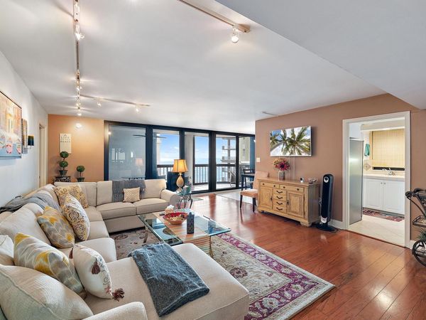 5380 N Ocean Drive, Unit 10-B, Singer Island, FL 33404