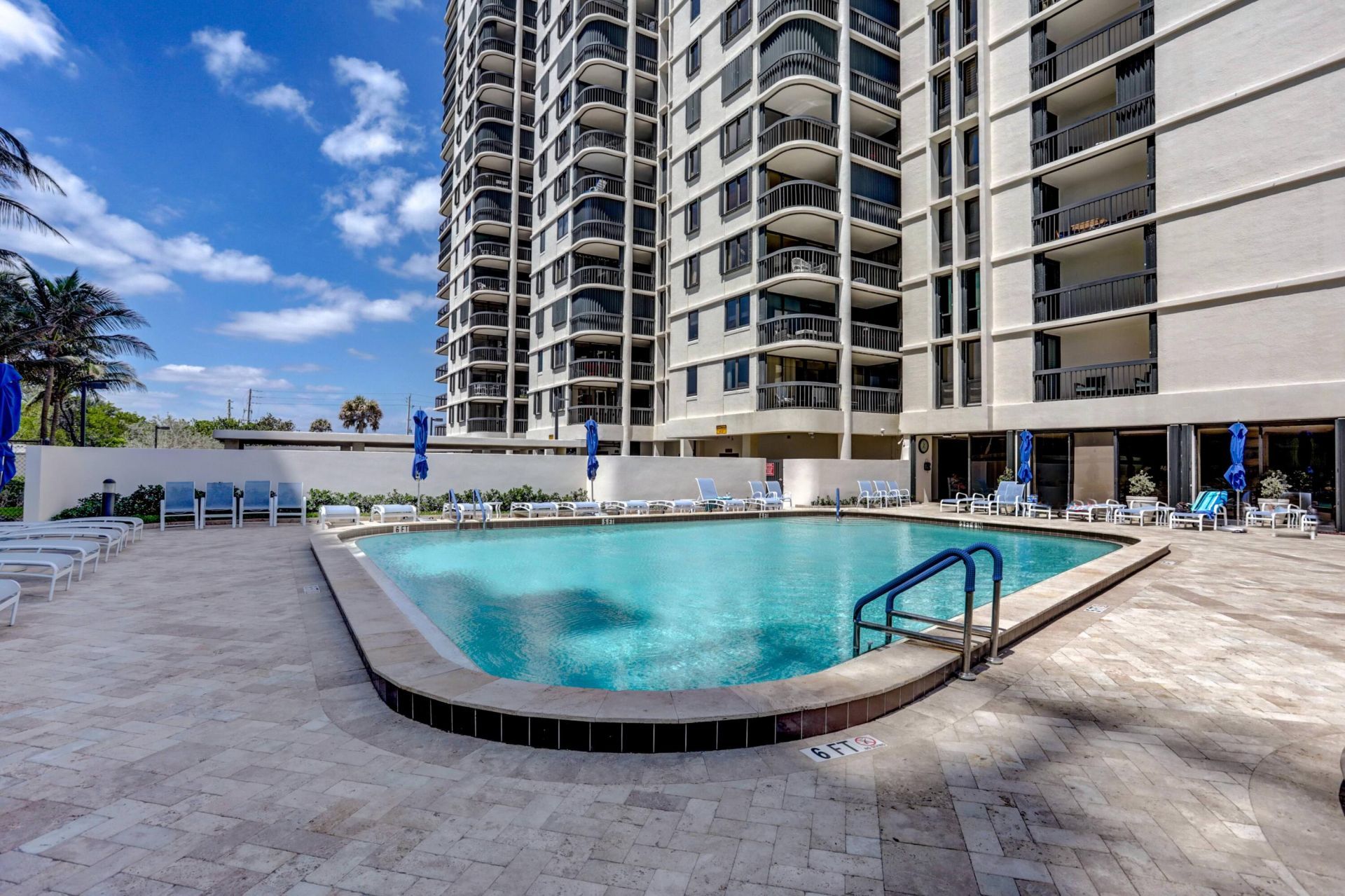 5380 N Ocean Drive, Unit 10-B, Singer Island, FL 33404 Photo