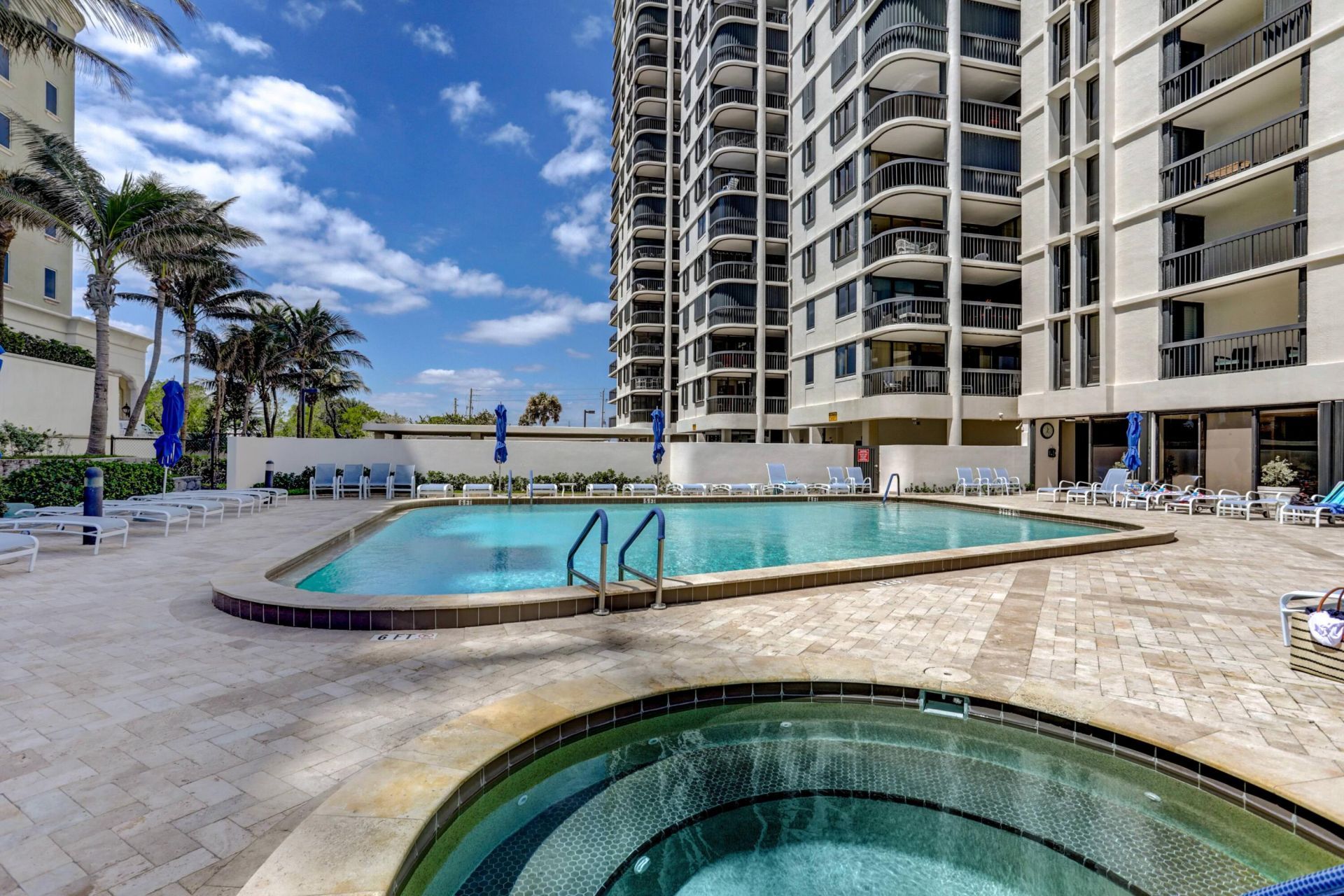 5380 N Ocean Drive, Unit 10-B, Singer Island, FL 33404 Photo