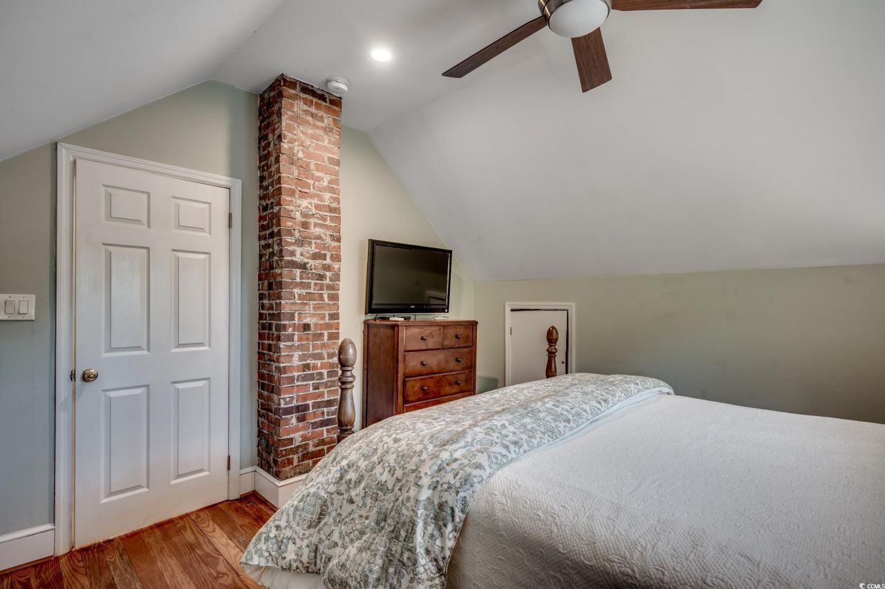 635 Magnolia Dr. Photo 24