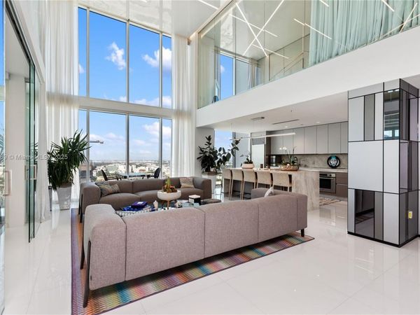 1040 Biscayne Blvd, Unit 4207, Miami, FL 33132