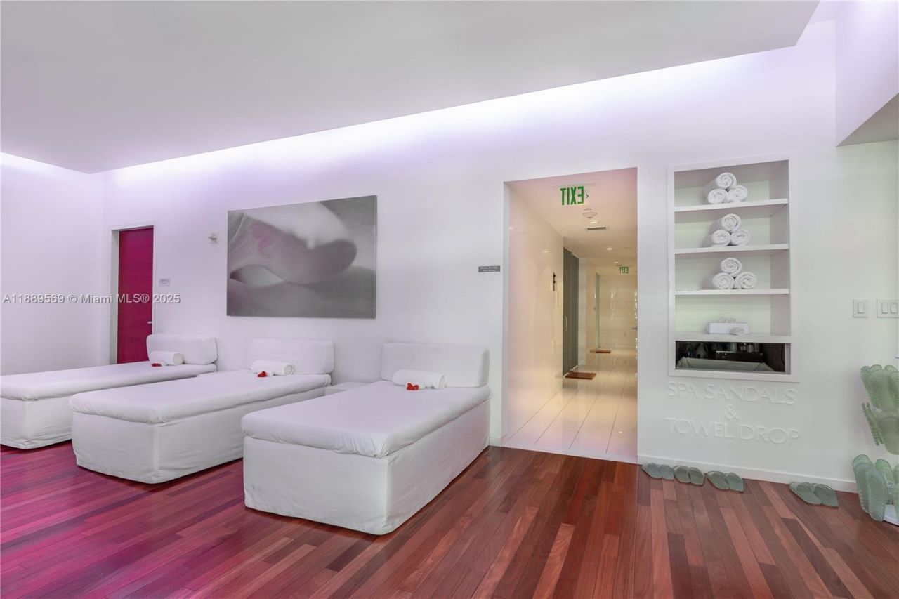 1040 Biscayne Blvd, Unit 4207, Miami, FL 33132 Photo