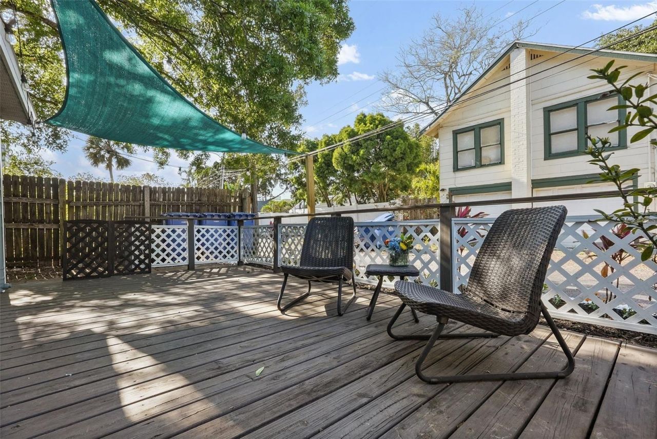 3027 Burlington Avenue N, Saint Petersburg, FL 33713 Photo