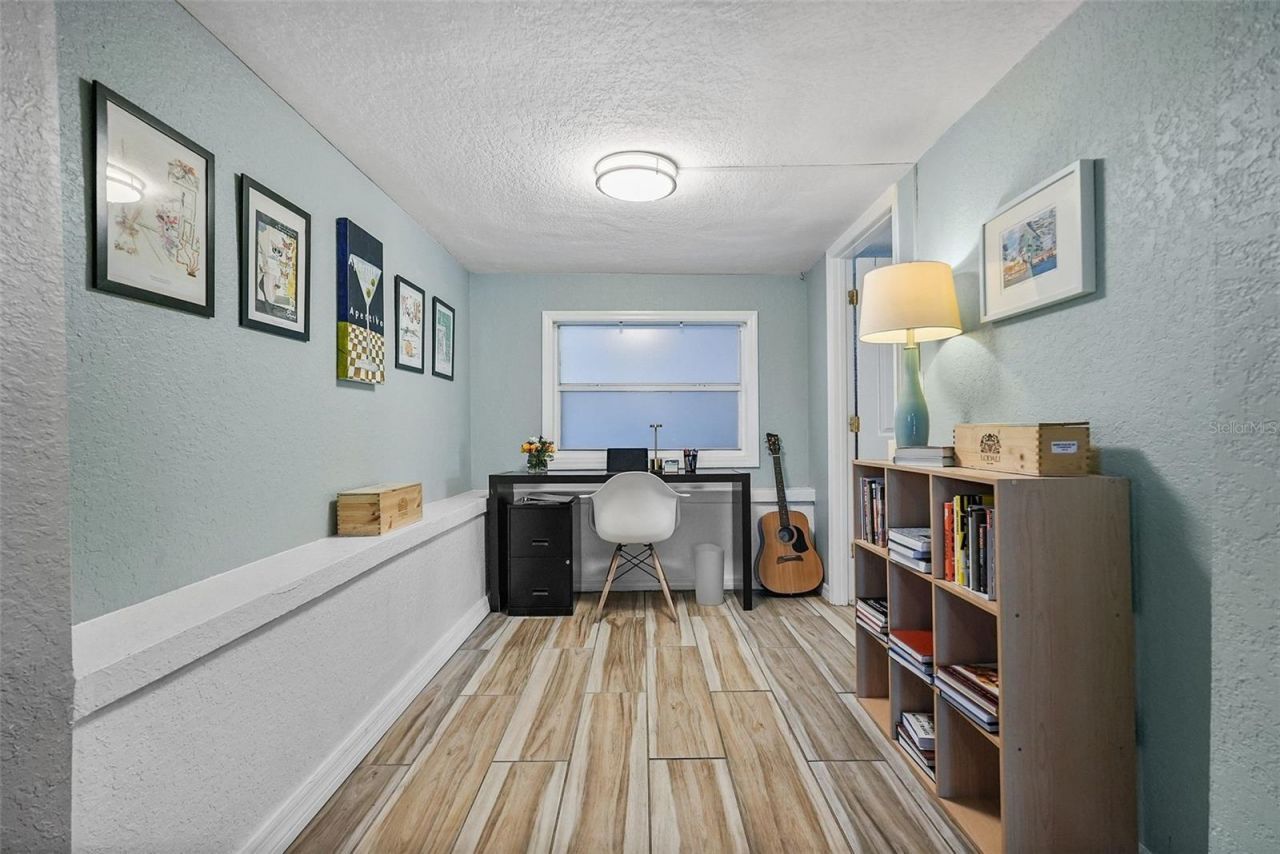 3027 Burlington Avenue N, Saint Petersburg, FL 33713 Photo