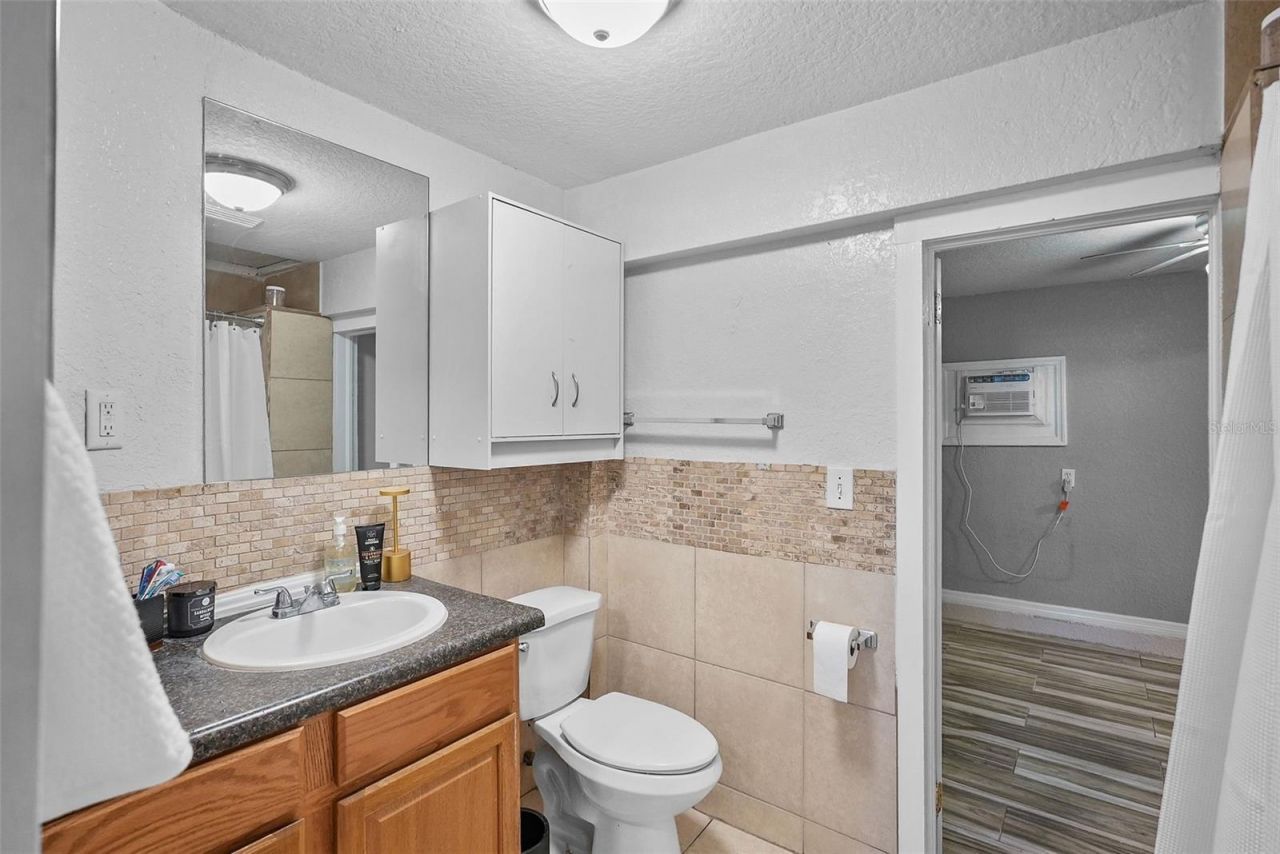 3027 Burlington Avenue N, Saint Petersburg, FL 33713 Photo