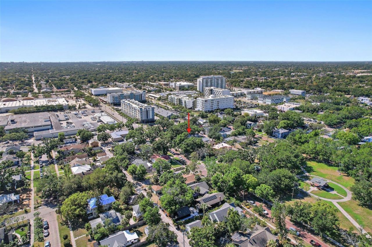 3027 Burlington Avenue N, Saint Petersburg, FL 33713 Photo