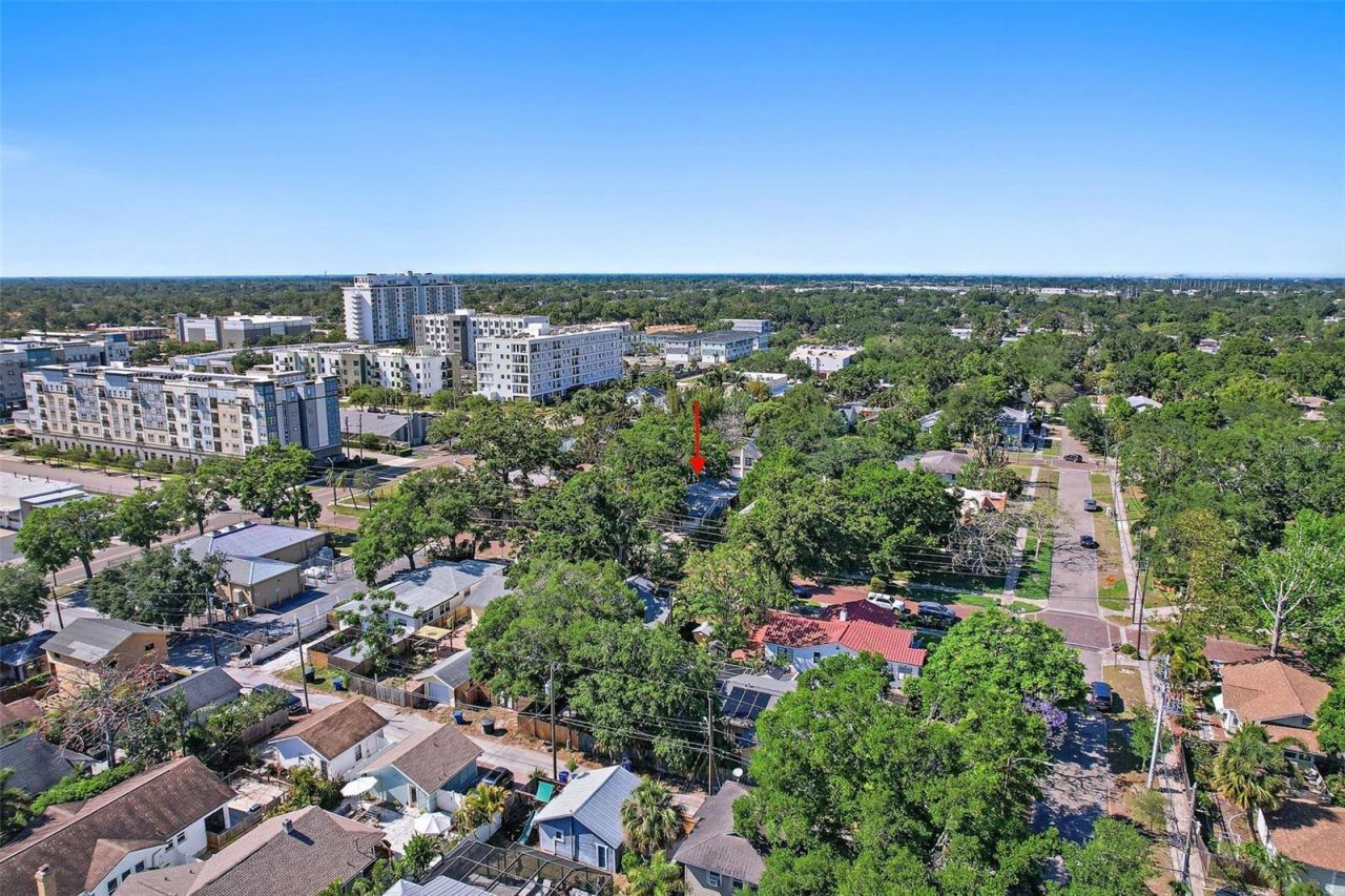 3027 Burlington Avenue N, Saint Petersburg, FL 33713 Photo