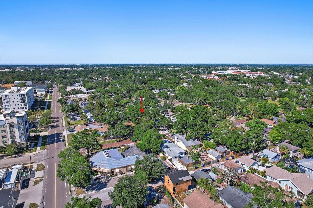 3027 Burlington Avenue N, Saint Petersburg, FL 33713 Photo