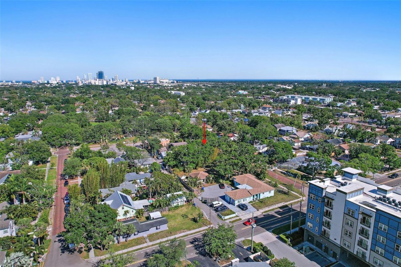 3027 Burlington Avenue N, Saint Petersburg, FL 33713 Photo