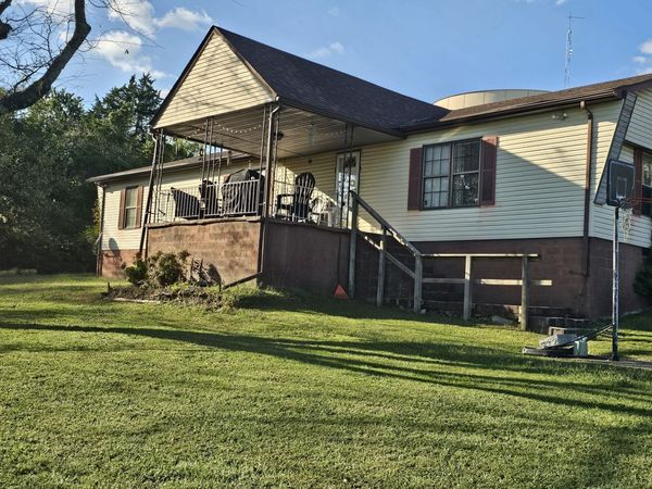 109 Fairview Ave, Cornersville, TN 37047