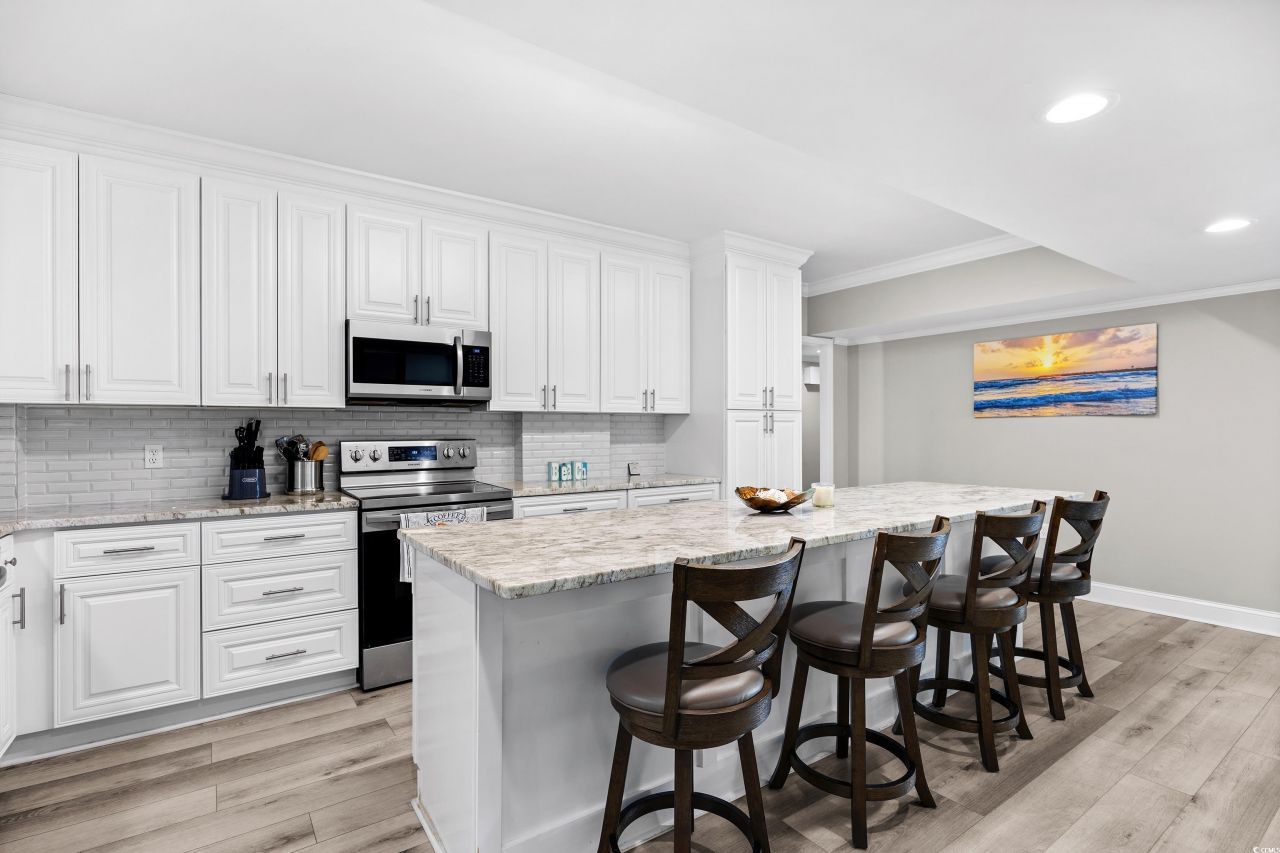 2200 N Ocean Blvd. Photo 12