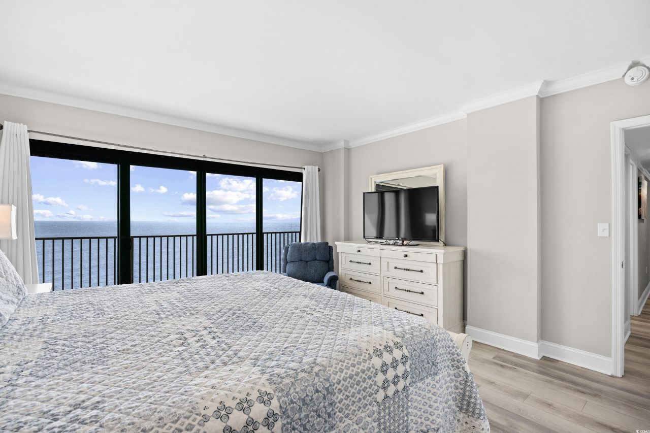 2200 N Ocean Blvd. Photo 14