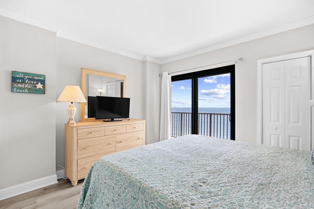 2200 N Ocean Blvd. Photo 24