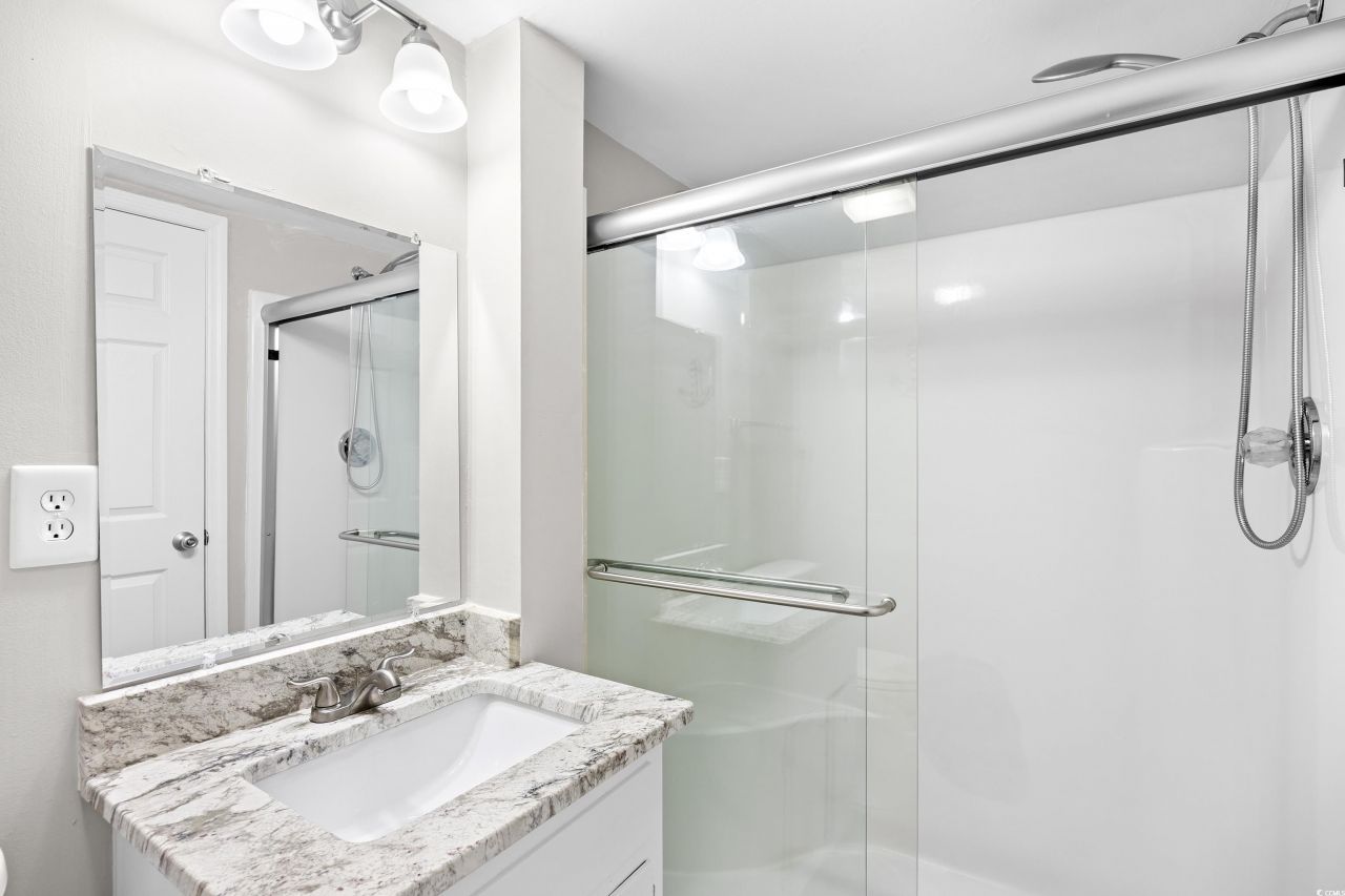 2200 N Ocean Blvd. Photo 25