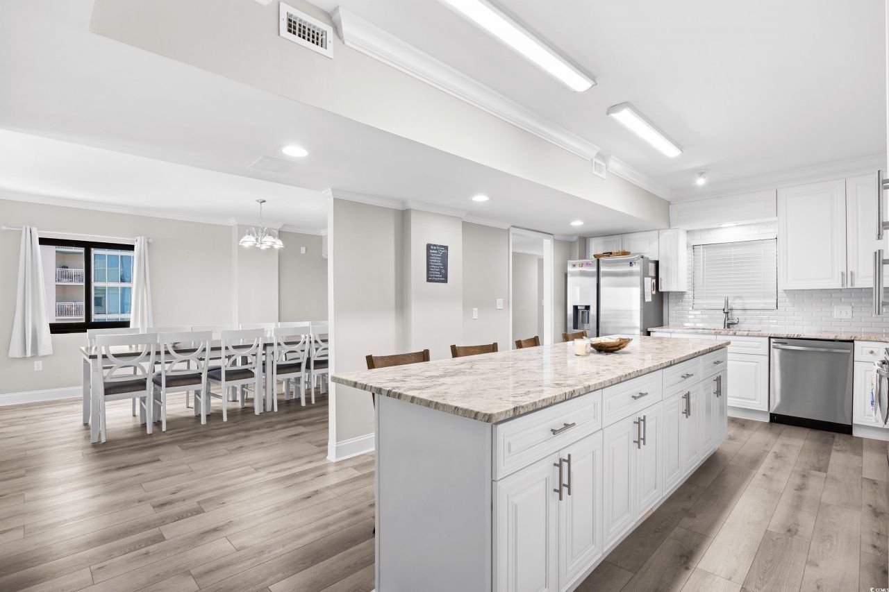 2200 N Ocean Blvd. Photo 9