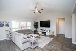 260 Hull St. photo 4