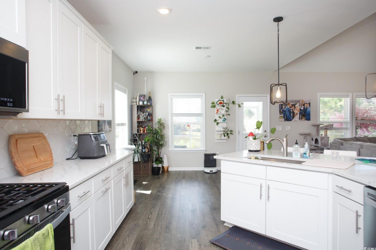 260 Hull St. Photo 7